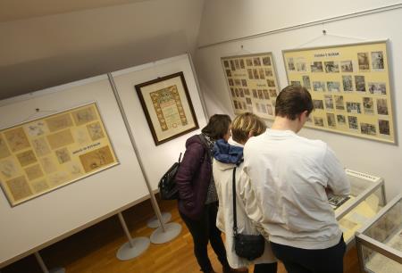 OTVORITEV RAZSTAVE MAKSIMA GASPARIJA 05 FOTO LJUBO VUKELIČ